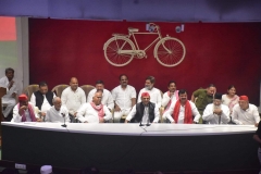 451381102_1004355137768182_146360500198355125_n